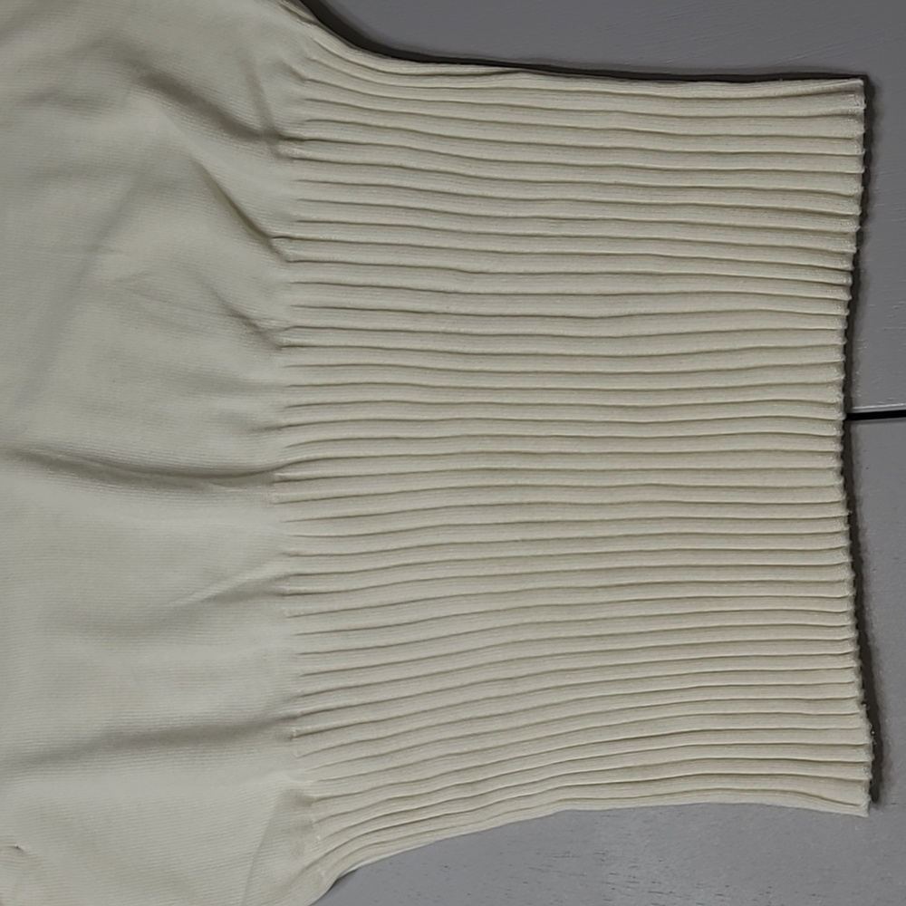 Reference Point knit top (Ivory) - Picture 5 of 10
